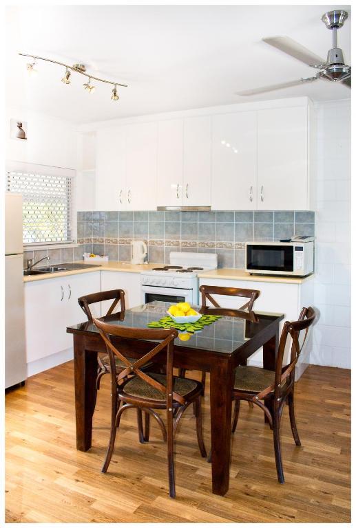 Clifton Sands Holiday Units Кліфтон-Біч Номер фото